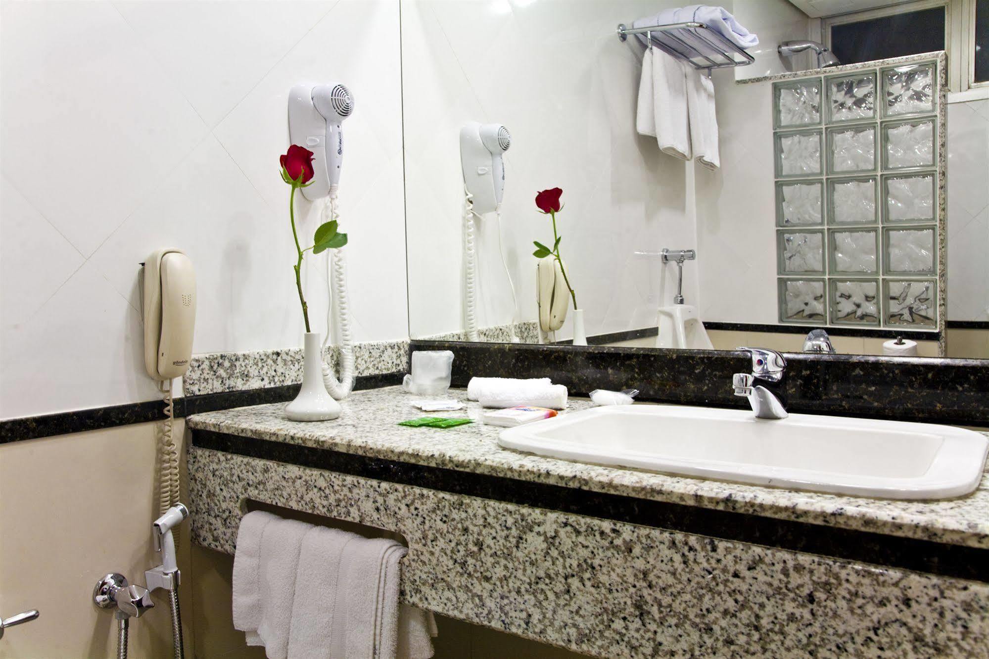 Lord Manaus Hotel الغرفة الصورة